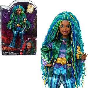 Uliana: The Rise of Red Fashion Doll & Accessory